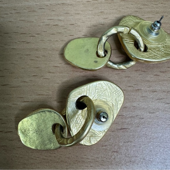 Tribal Mask Brooch and Earrings Bundle Matte Gold Tone Pewter Brass Ethnic Boho - Picture 6 of 10